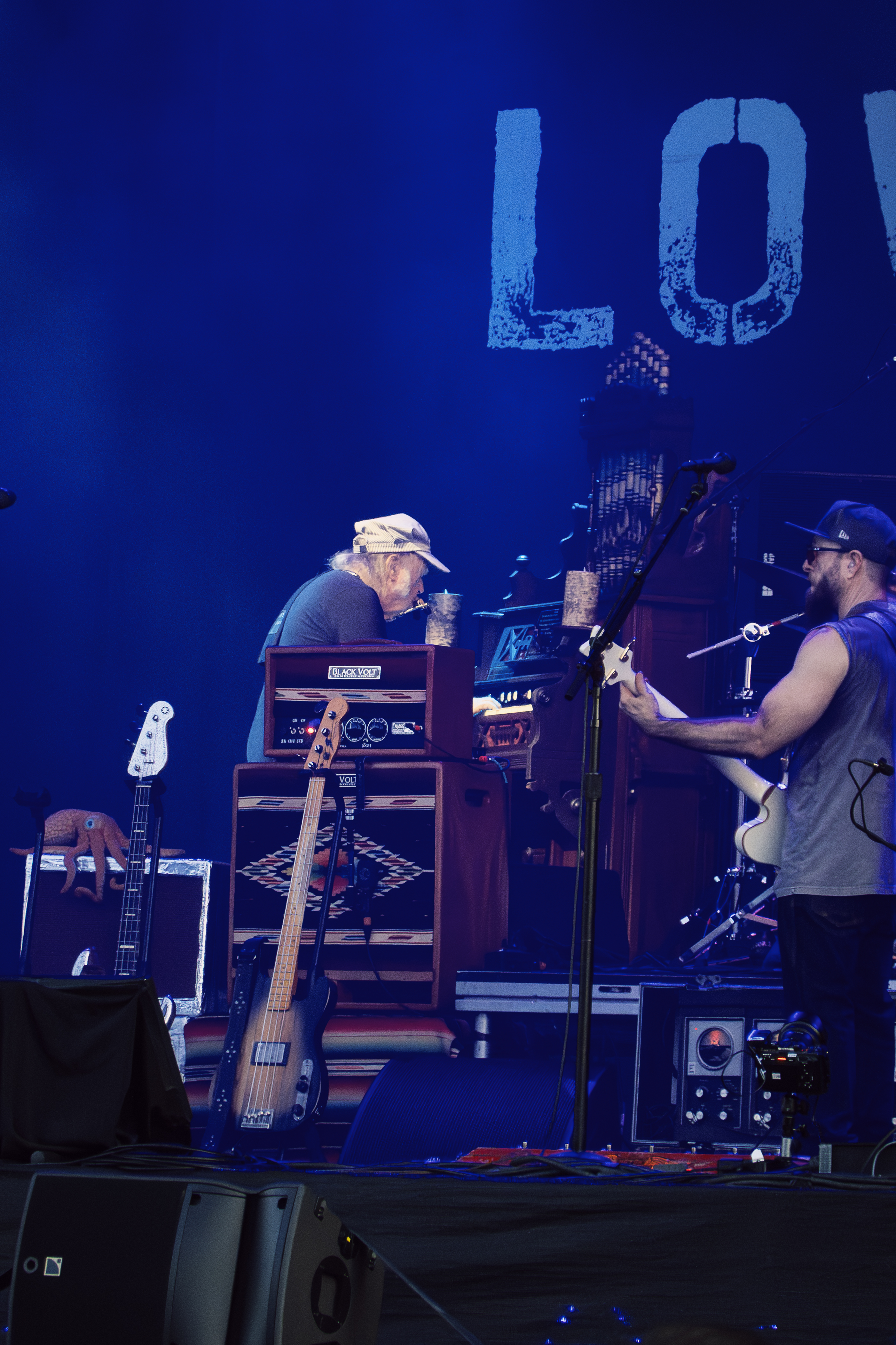 NeilYoungAndTheChromeHearts2025-07-04SparkassenparkMochengladbachGermany (16).jpg